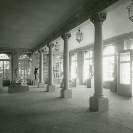 Péristyle du musée des Beaux-Arts de Nancy, entre 1936 et 1940 (c) Nancy, musée des Beaux-Arts