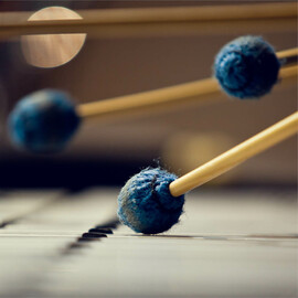 Baguettes sur un marimba